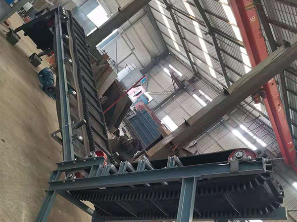 洛阳爬坡皮带机